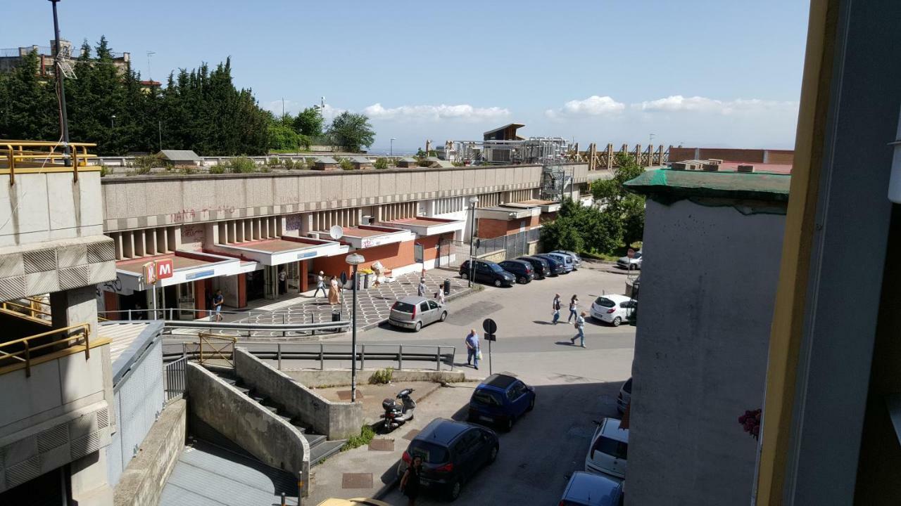B&B Aminei Metrò Nápoles Exterior foto
